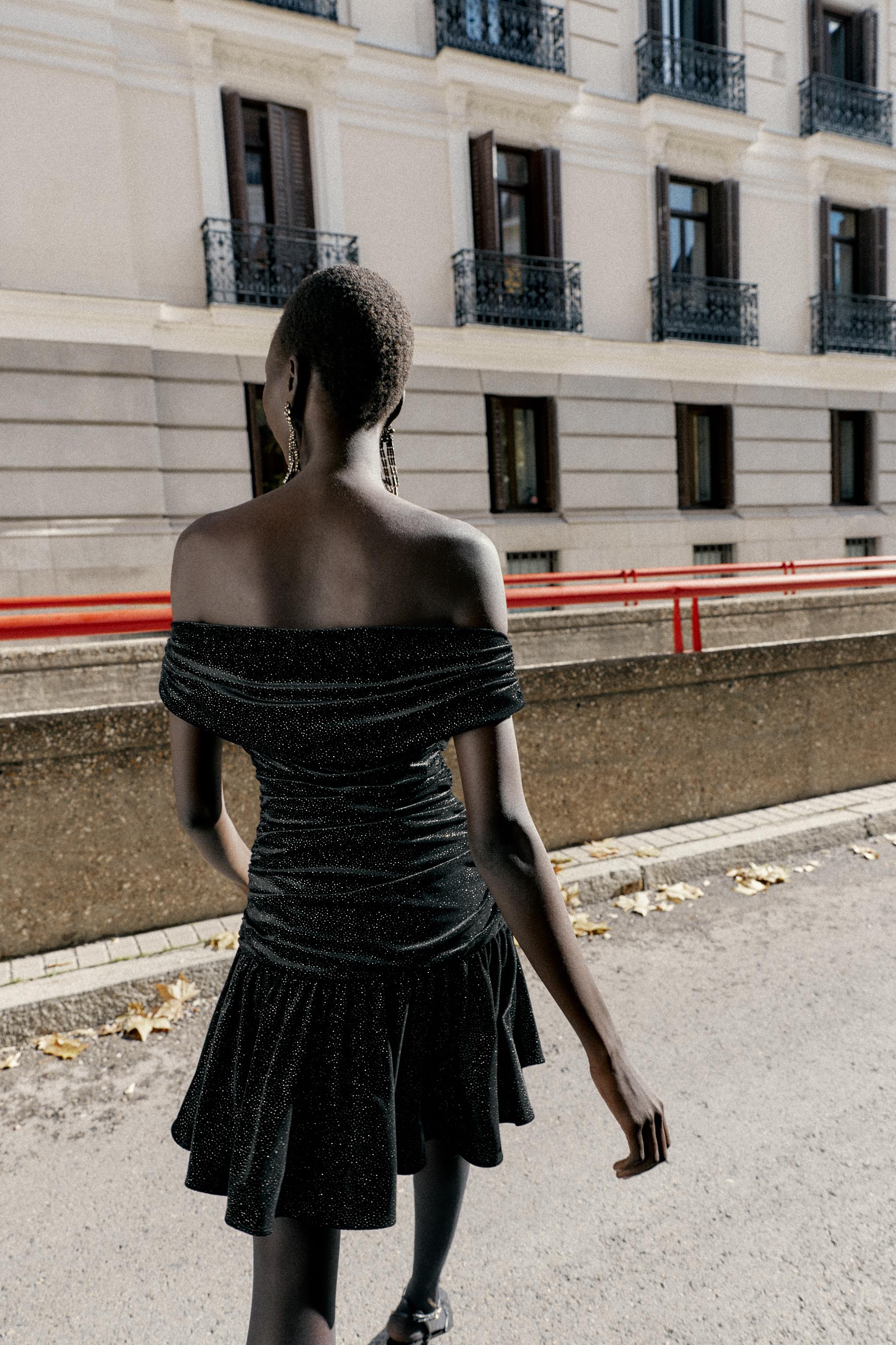 SPARKLY VELVET MINI DRESS